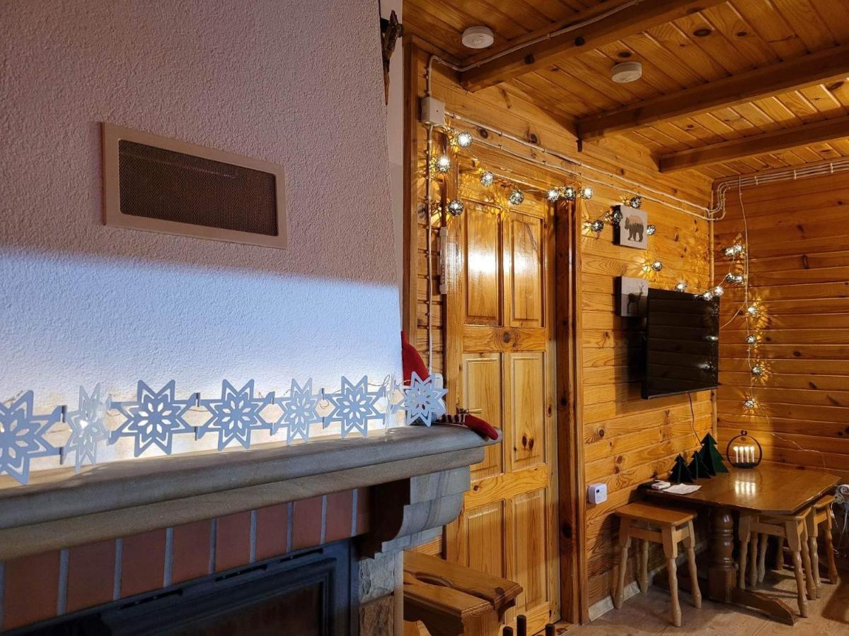 Urocza Chata Z Sauna W Bieszczadzkim Parku Krajobrazowym Bukowiec  Kültér fotó